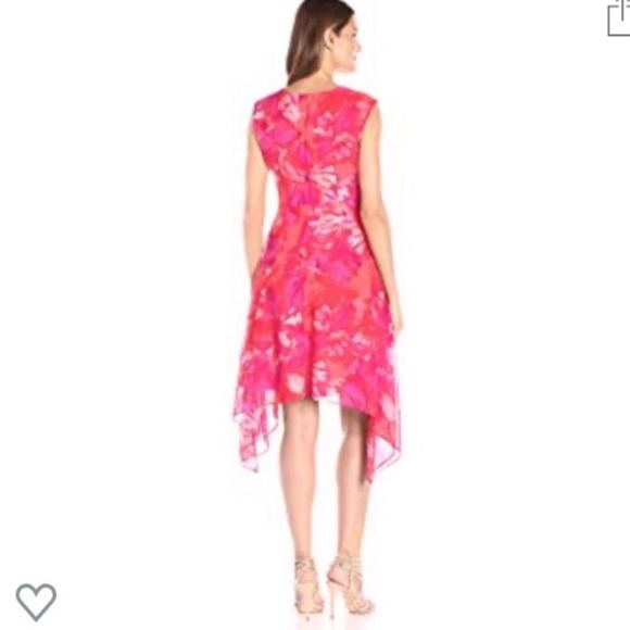 🌺SANDRA DARREN🌺FLORAL CHIFFON SHARKBITE DRESS🌺 - Picture 4 of 10